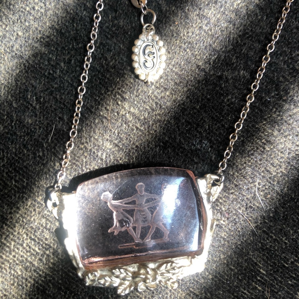 Circa suzy necklace